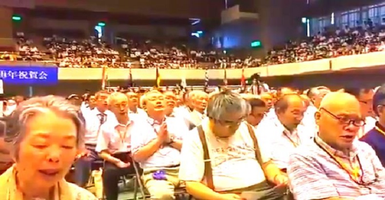 Les Makuyas chantent en hébreu