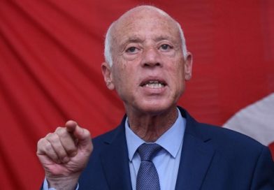 Un courageux : un avocat juif tunisien remet en place le nouveau président anti-israélien, “Allez combattre vous-même pour la Palestine”